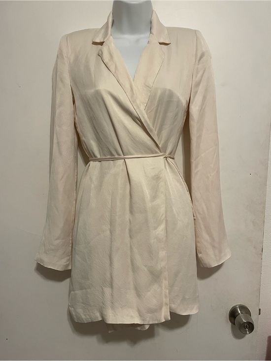 Zara Dresses & Skirts - Zara Cream Wrap Blazer Dress with Self-Tie Waist